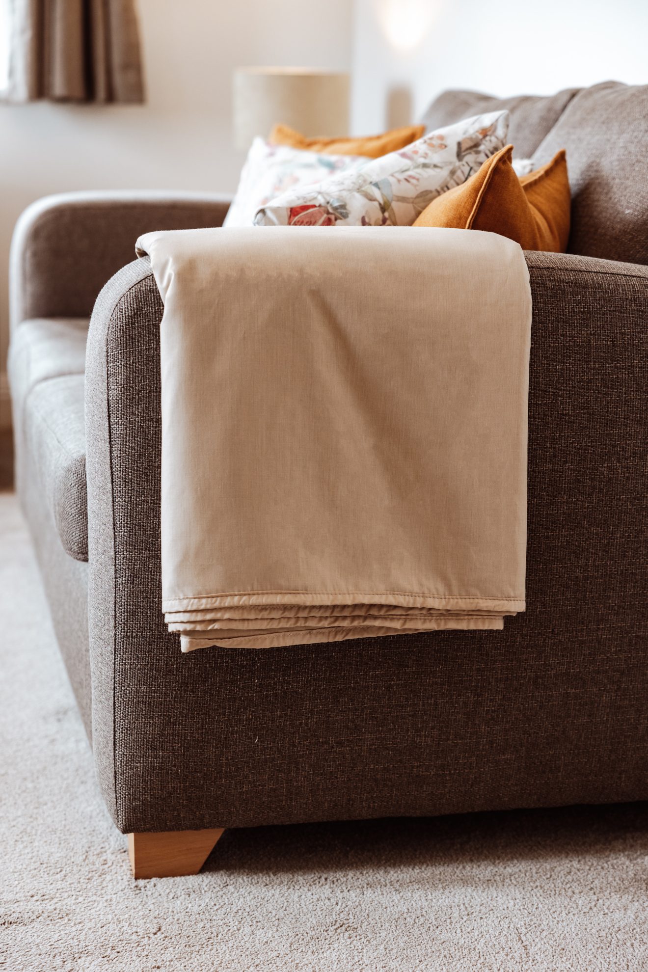 Best cooling blanket, keep cool at night, natural anti sweat bedding